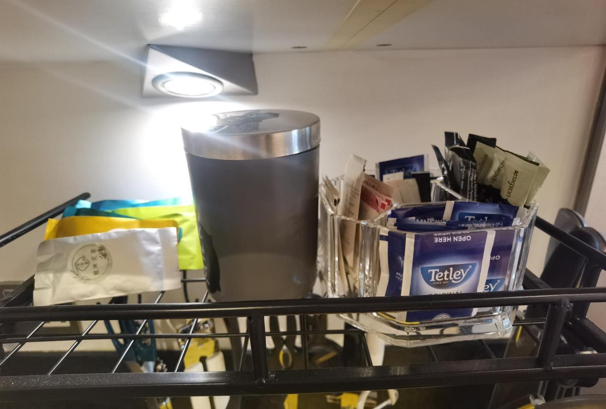 Celaka Apartment, Free Indoor Parking *